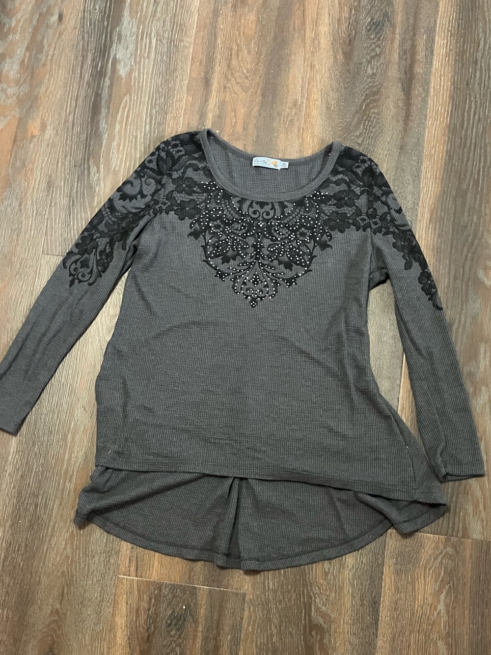 Unity World Wear gray tunic